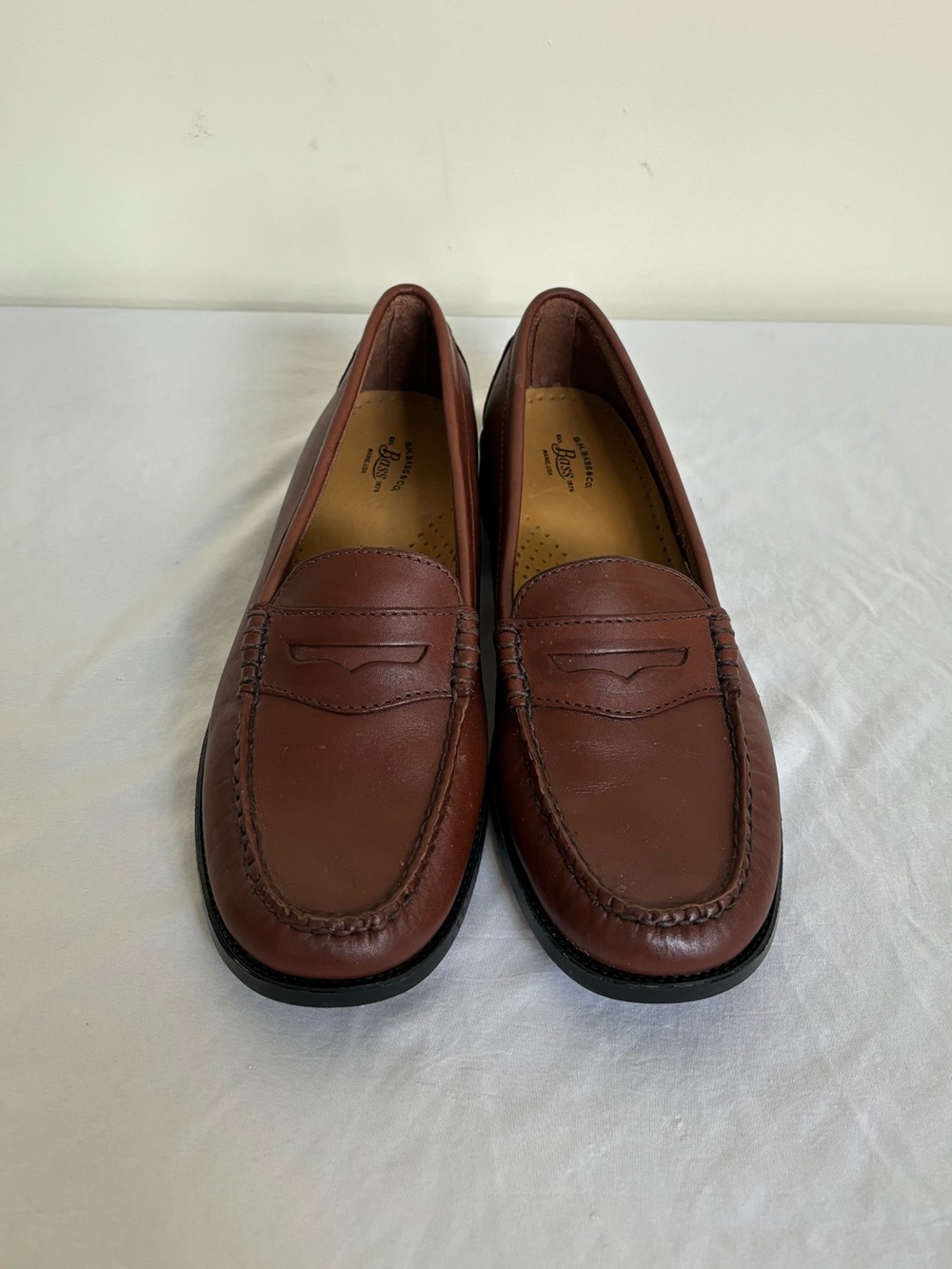 GH Bass Whitney Weejuns Kathleen Penny Loafers Brown Size 8 M Womens
